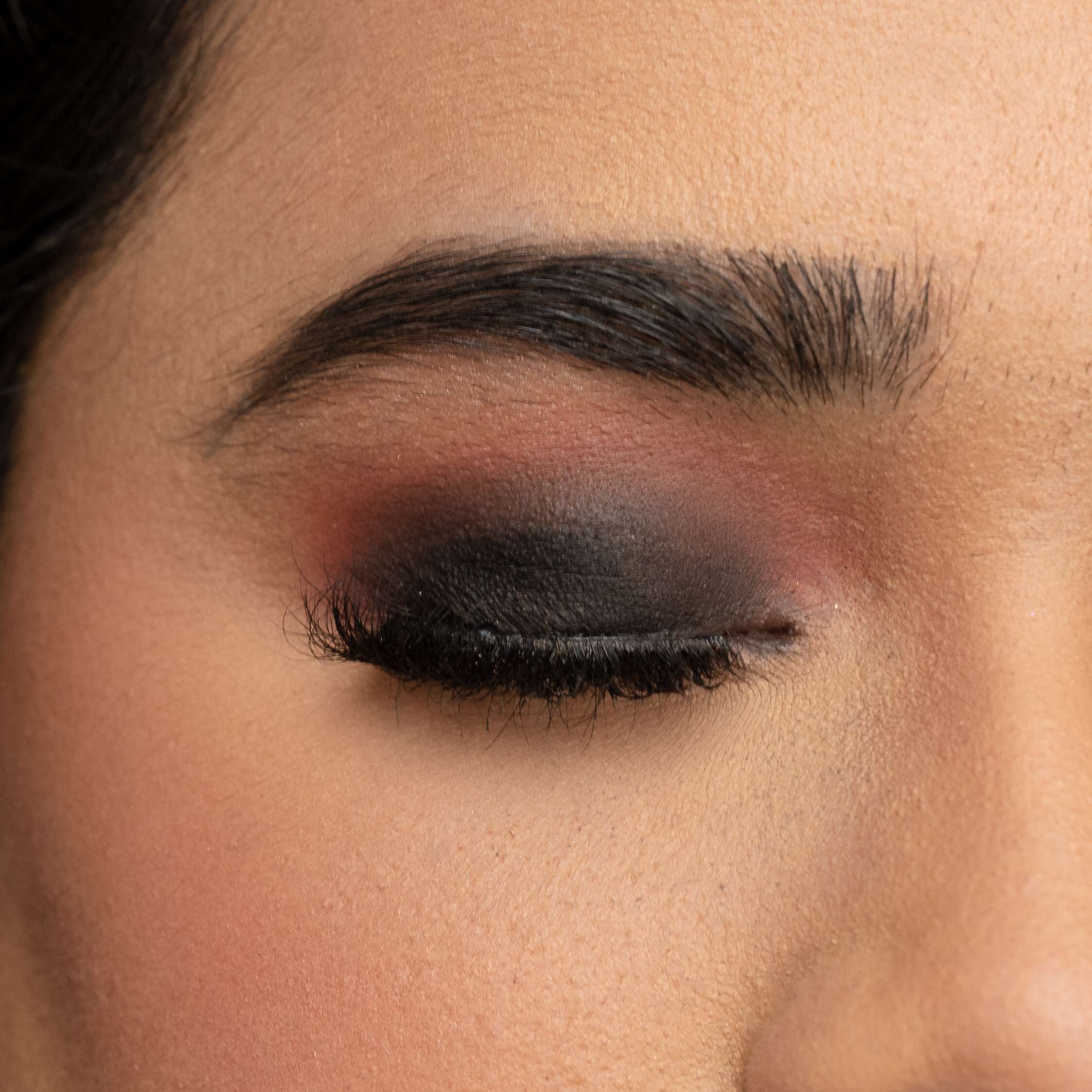Smokey Eyeshadow Look- STEP 6