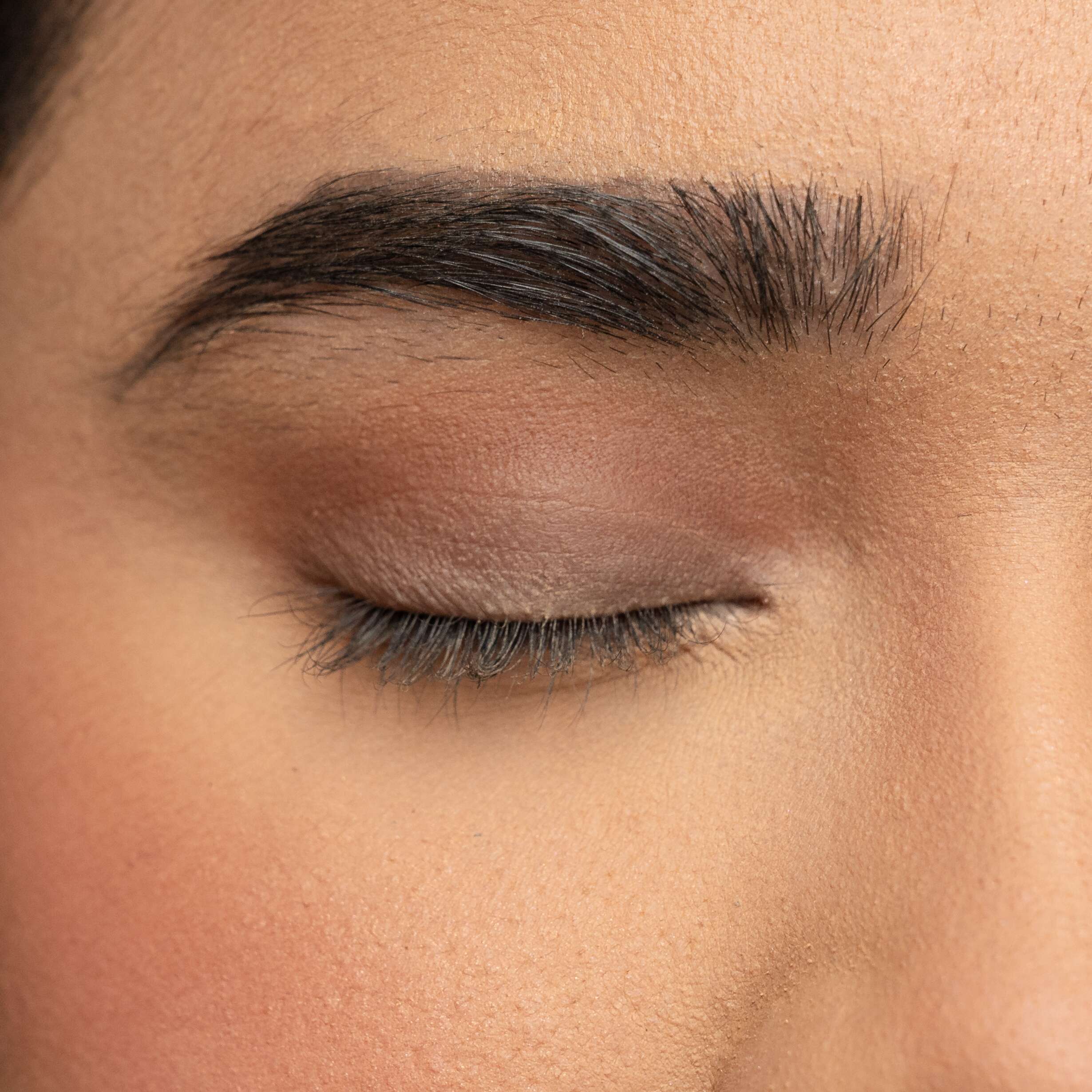 Matte Eyeshadow Look- STEP 3