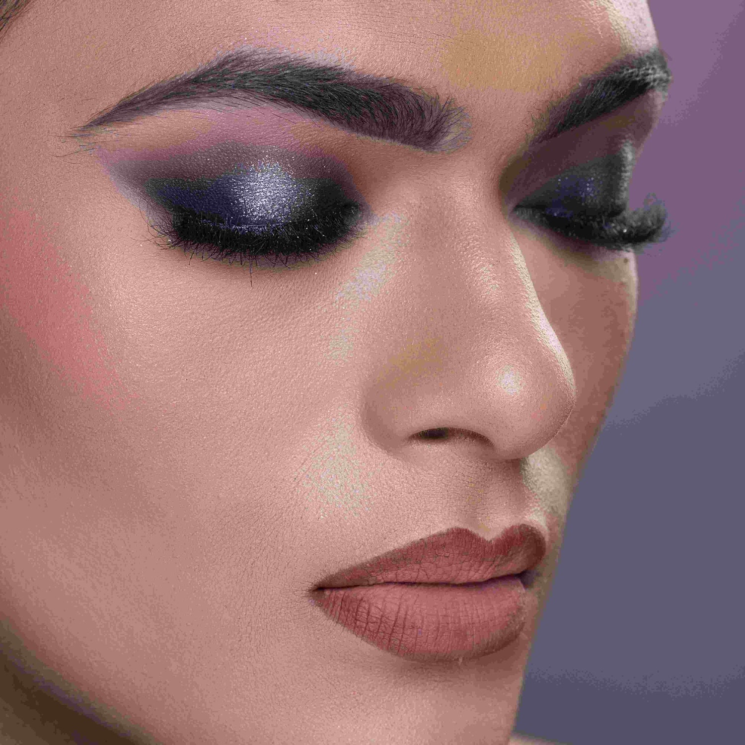 Shimmer Smokey Eyes